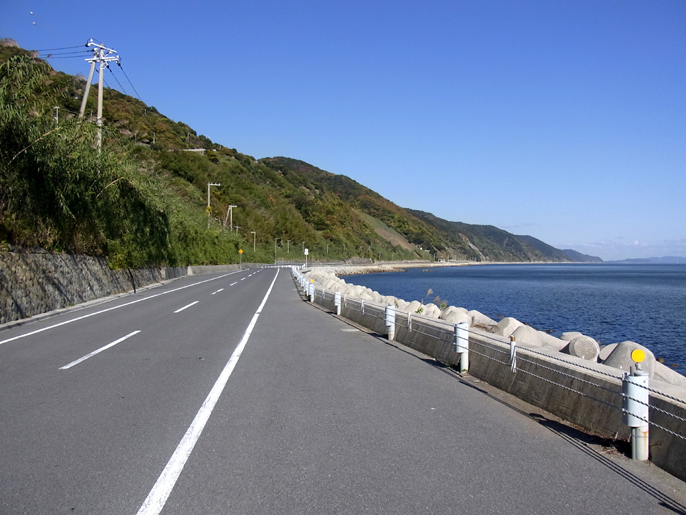 http://www.yaotomi.co.jp/blog/photo/awj002.jpg