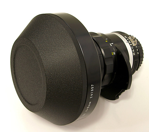 ニコン FISHEYE NIKKOR 8mm F2.8 Ai-s ケース付