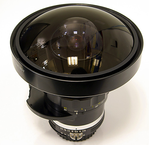 ニコン FISHEYE NIKKOR 8mm F2.8 Ai-s ケース付