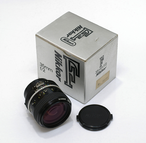 Nikon Ai Nikkor 35mm f2.0 極美品　元箱　取説付き