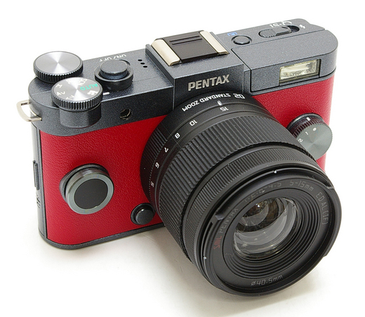 カメラの八百富｜PENTAX ペンタックス Q-S1 新発売！ - 中古カメラご一行様（by八百富写真機店）