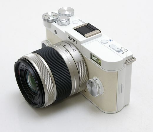 カメラの八百富｜PENTAX ペンタックス Q-S1 新発売！ - 中古カメラご一行様（by八百富写真機店）