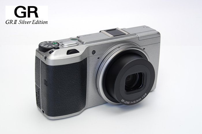 RICOH GR II Silver Edition