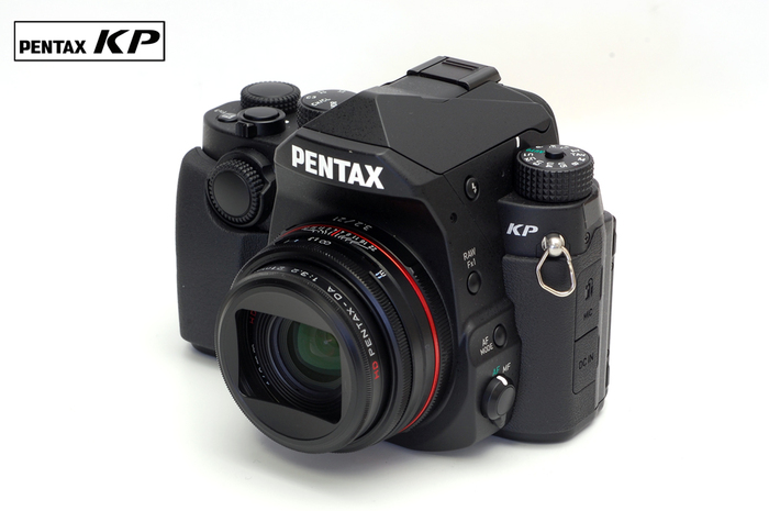 【ほぼ新品】ペンタックス PENTAX KP 《ショット数わずか9回》