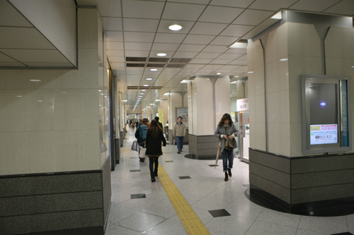 oosakaeki-2011012108.jpg