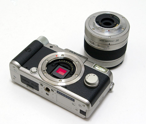 pentax-q-silver-010.jpg