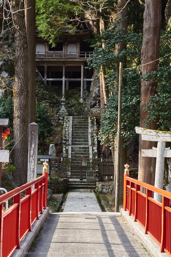 若桜鉄道,撮影地(P3210008,38 mm,f-7.1,E-M1)2015yaotomi.jpg