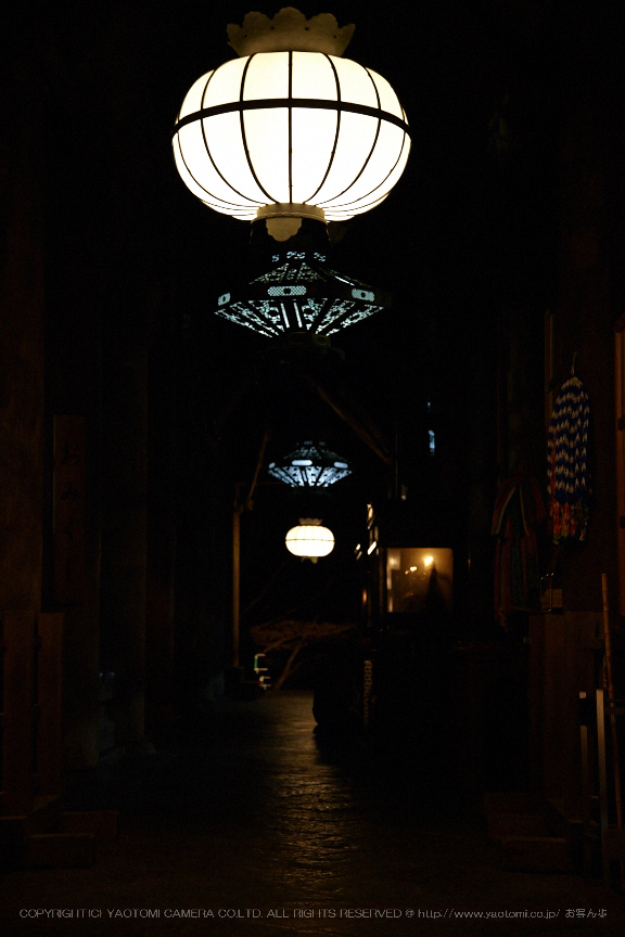 長谷寺,観音万燈会_IMG_4898Cap(68mm,F4.5,iso1600,SIGMA24_105,5DmarkII)2013yaotomi.jpg