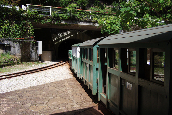 トロッコ、発車前.jpg