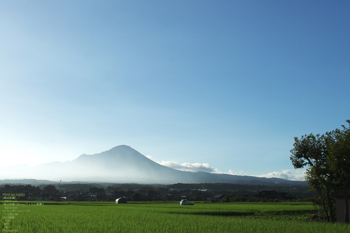 従兄宅前から大山を望む-1.jpg