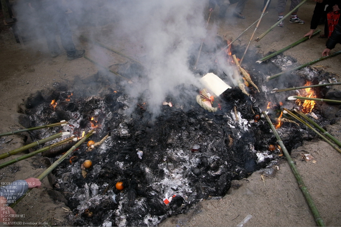 2011_廣瀬神社とんど_6.jpg