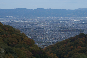 信貴山朝護孫子寺紅葉_2012yaotomi_22.jpg