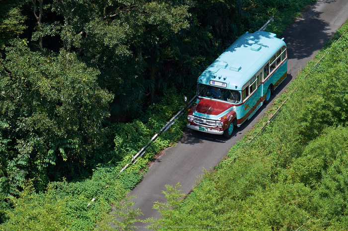 五新鉄道,ボンネットバス(DSCF7718,F8,128mm,XT1)2014yaotomi_.jpg