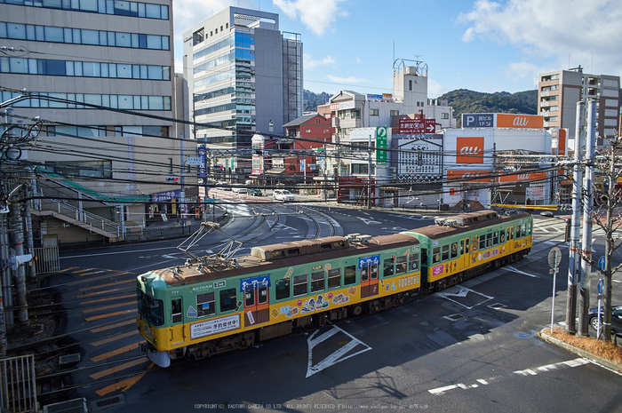 京阪,大津線,ラッピング電車(DSC_4510,28 mm,f-5.6,Df)2015yaotomi_.jpg