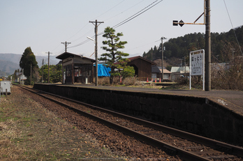 若桜鉄道,撮影地(E5210065,28 mm,f-3.5,E-M5MarkII)2015yaotomi_2.jpg