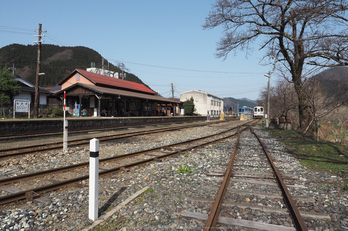 若桜鉄道,撮影地(E5210083,12 mm,f-6.3,E-M5MarkII      )2015yaotomi.jpg