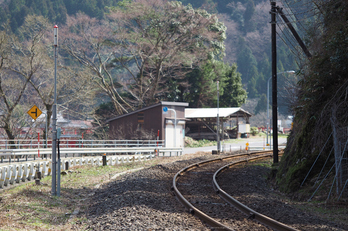 若桜鉄道,撮影地(E5210181,95 mm,f-2.8,E-M5MarkII      )2015yaotomi.jpg