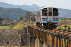 若桜鉄道,撮影地(E5210225,90 mm,f-3.2,E-M5MarkII      )2015yaotomi.jpg