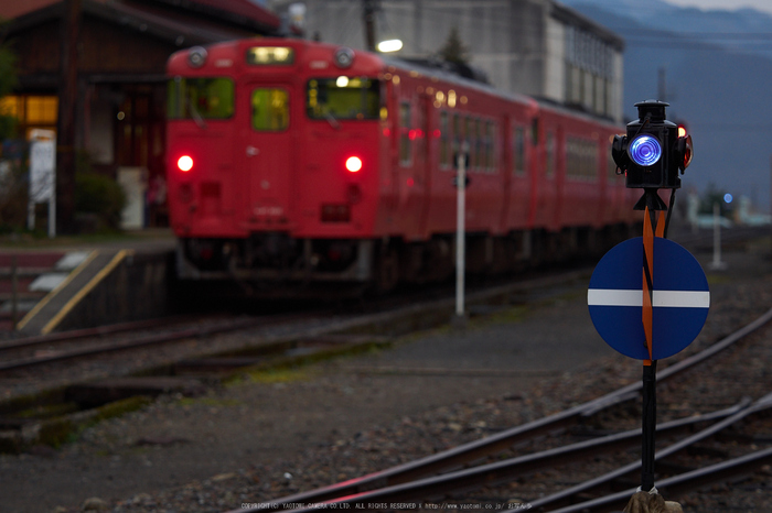 若桜鉄道,撮影地(P3210040,82 mm,f-2.8,E-M1)2015yaotomi_ 1.jpg