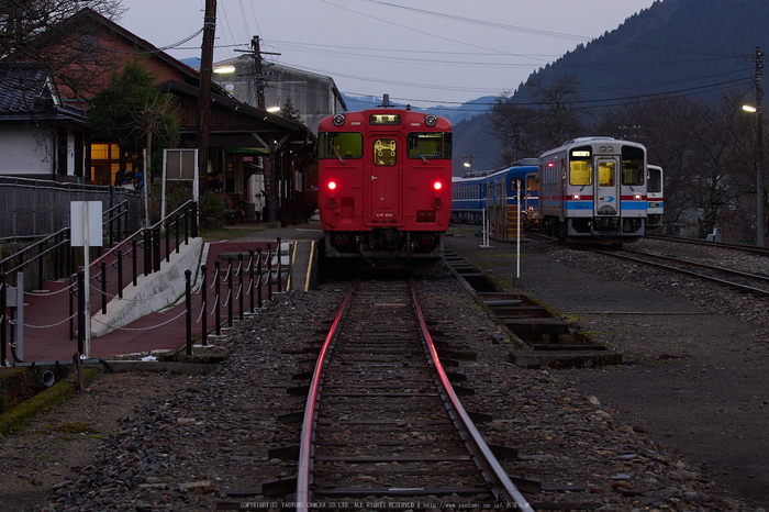 若桜鉄道,撮影地(P3210045,52 mm,f-5,E-M1)2015yaotomi_.jpg