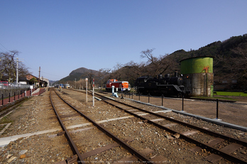 若桜鉄道,撮影地(P3210201,8 mm,f-7.1,E-M1)2015yaotomi_.jpg