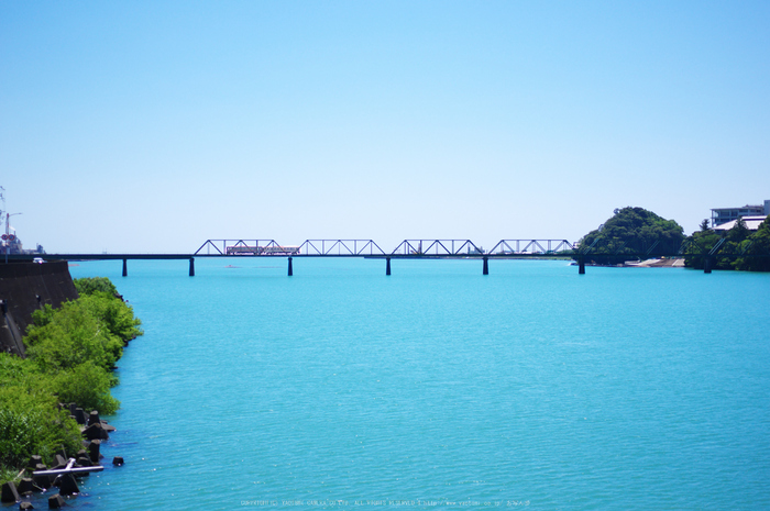 紀勢本線,熊野川河口(K32_0384,35 mm,F2.8)2015yaotomi_.jpg