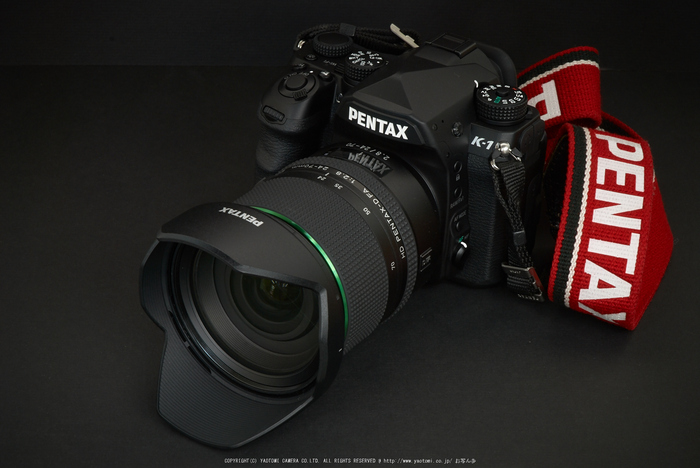 Pentax DA ★200mm F/2.8 [IF] SDM
