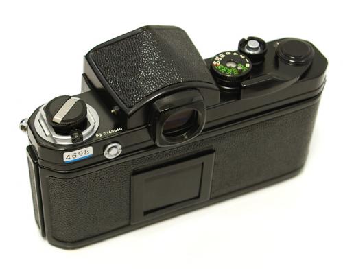 中古 Nikon/ニコン F2 アイレベル ブラック ボディ-初期番号ロットのモデルです。