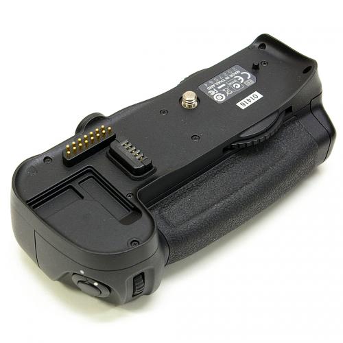 中古 ニコン MB-D10 マルチパワーバッテリーパック D300/D700用 Nikon 01416