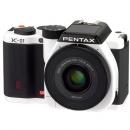 ペンタックス PENTAX K-01 レンズキット ホワイト×ブラック DA40mmF2.8 XS セット 【ご予約受付中・2012年3月中旬発売予定】