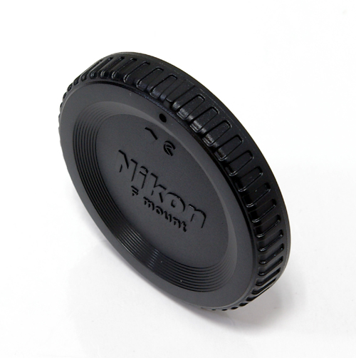 カメラの八百富｜ニコンF ボディキャップのお話し 「そりゃない