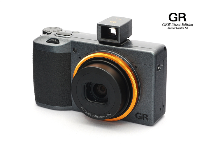 GR III Street Limited Edition Kit - REFURBISHED - Ricoh