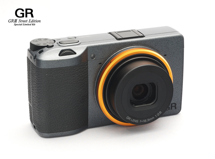 RICOH GR III Street Edition Special Limited Kit-015