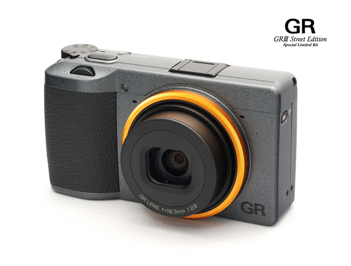 RICOH GR III Street Edition Special Limited Kit-015