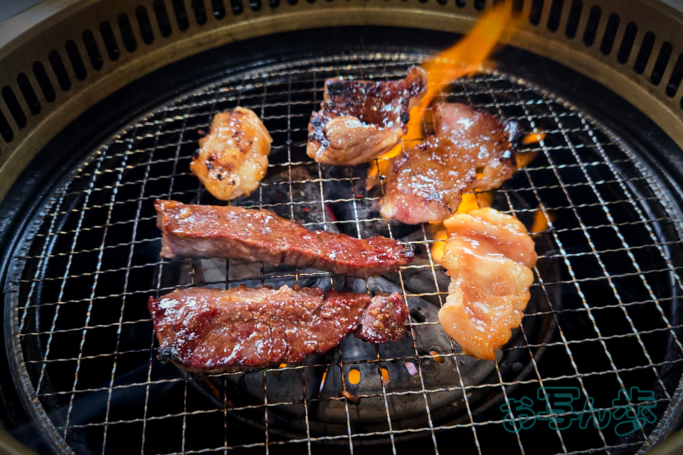 https://www.yaotomi.co.jp/blog/walk/20250813_115918co%2C5%20mm%2CF1.8%2Ciso800%28JPEG%29.jpg