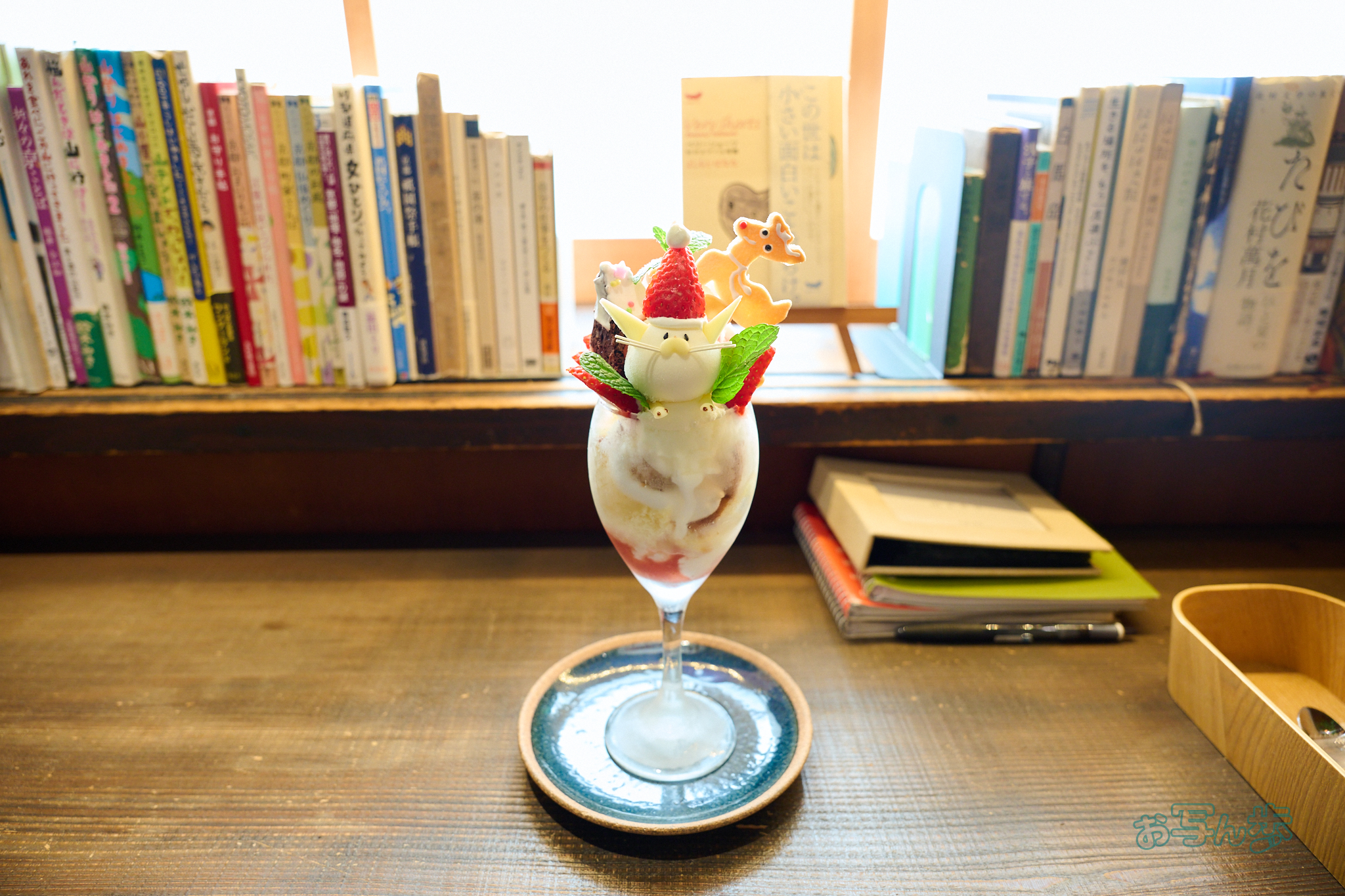 https://www.yaotomi.co.jp/blog/walk/DSC_0925%2C24%20mm%2CF4%2Ciso1250%28High%20efficiency%20%20RAW%29.jpg
