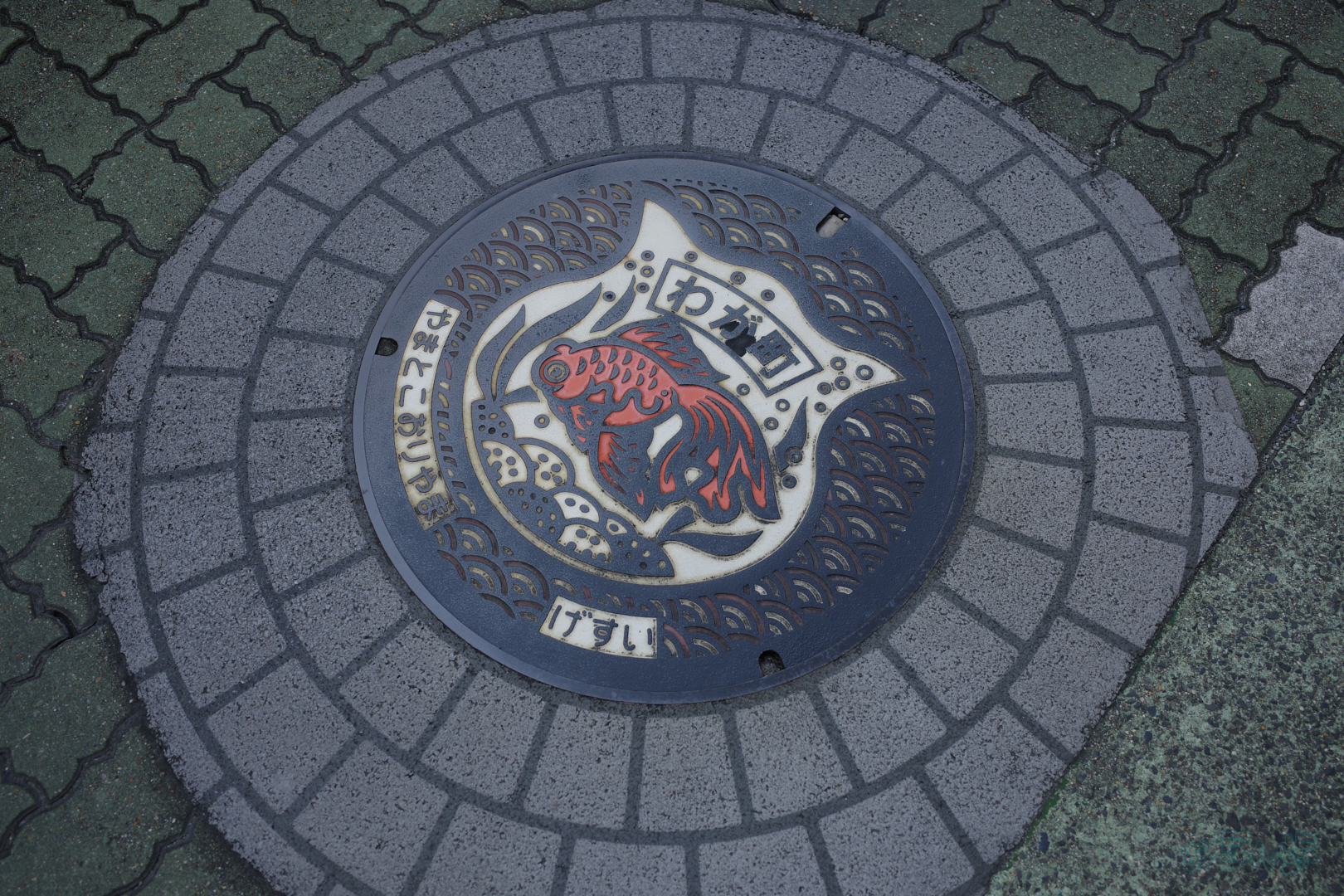 https://www.yaotomi.co.jp/blog/walk/GR000102%2C18%20mm%2CF2.8%2C1-500%20%E7%A7%92%2Ciso100%28JPEG%29.jpg