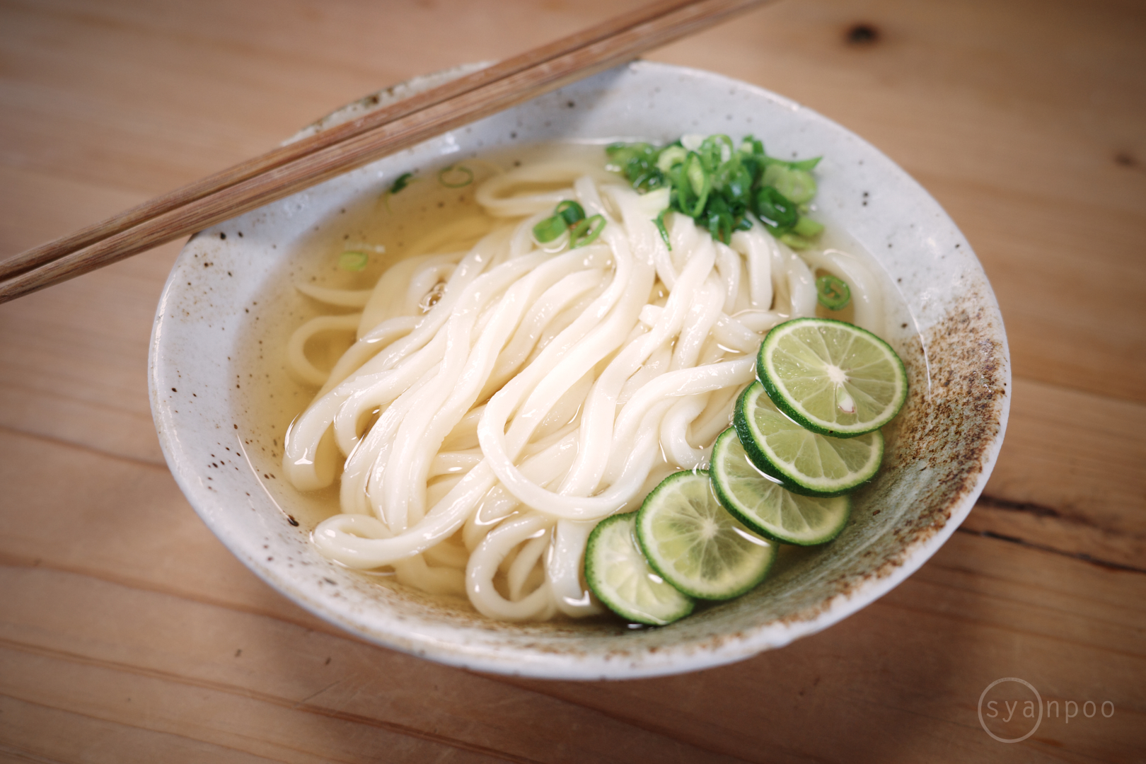 https://www.yaotomi.co.jp/blog/walk/R0000204%2C26%20mm%2CF3.2%2Ciso400JPEG.jpg