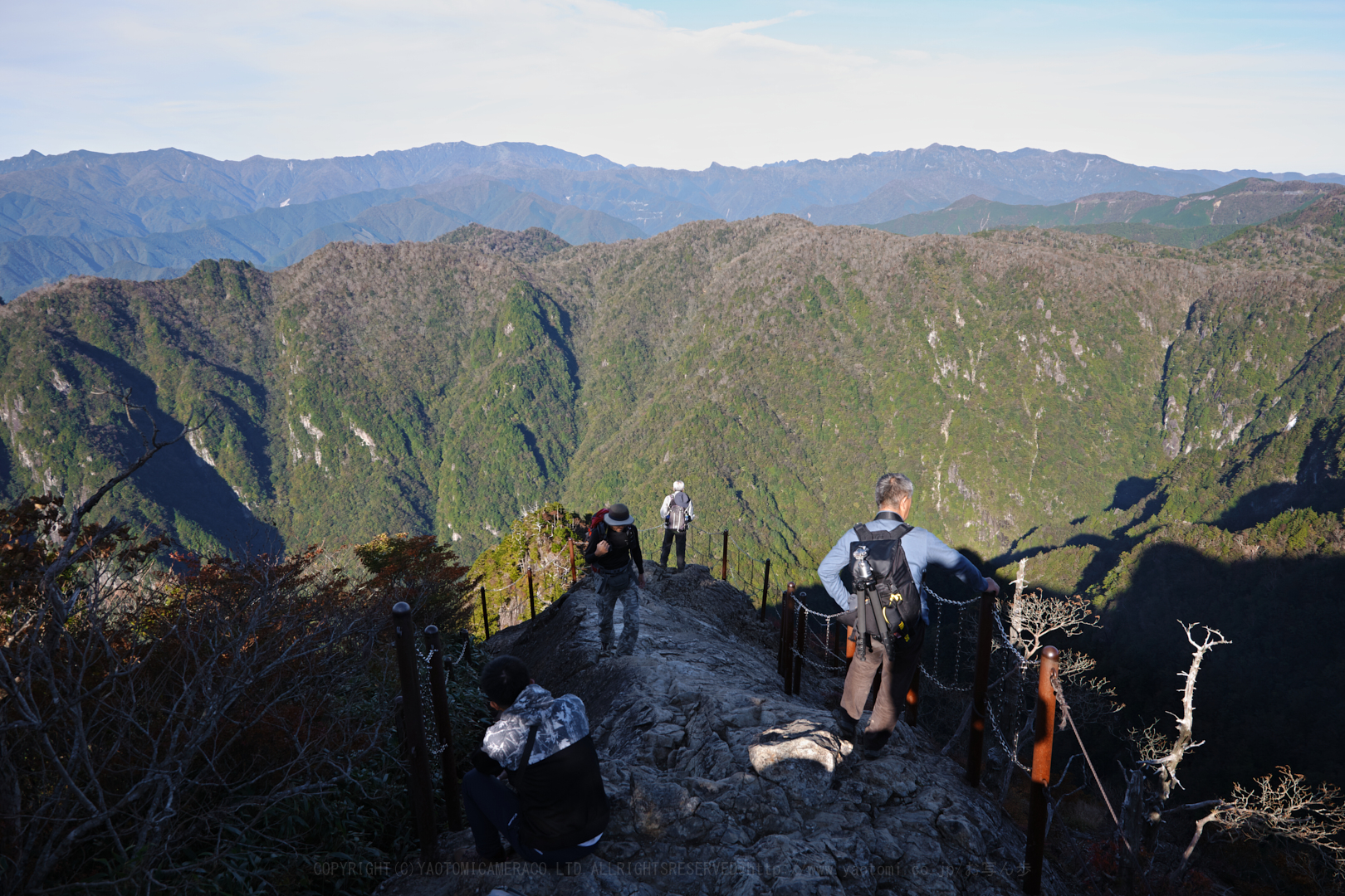 https://www.yaotomi.co.jp/blog/walk/SDIM0863%2C24%20mm%2CF9%2Ciso100.jpg