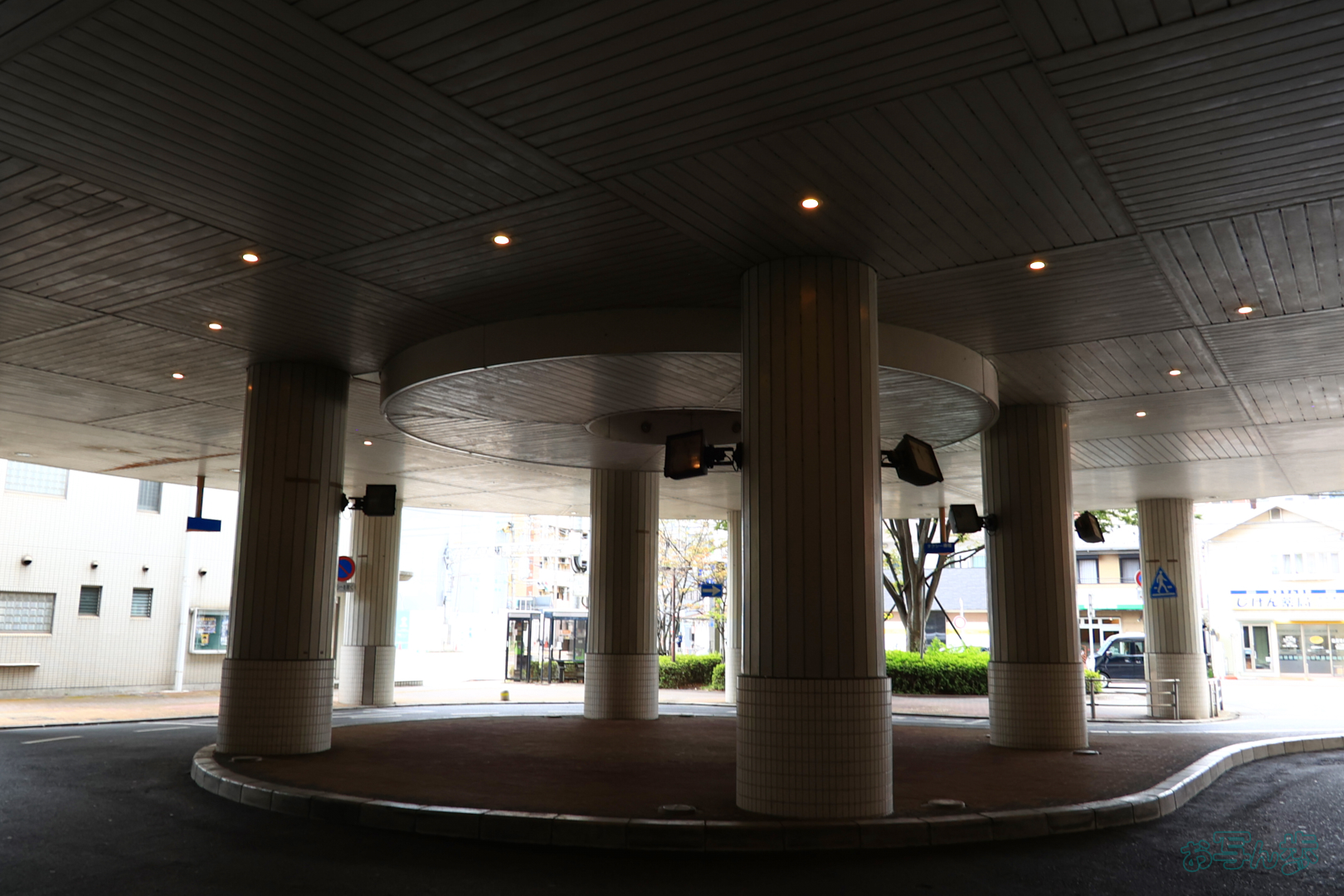 https://www.yaotomi.co.jp/blog/walk/T8236%2C18%20mm%2CF7.1%2C1-80%20%E7%A7%92%2Ciso500%28JPEG%29.jpg