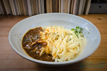 20250605_121936,5 mm,F1.8,1-120 秒,iso125(JPEG) 1.jpg
