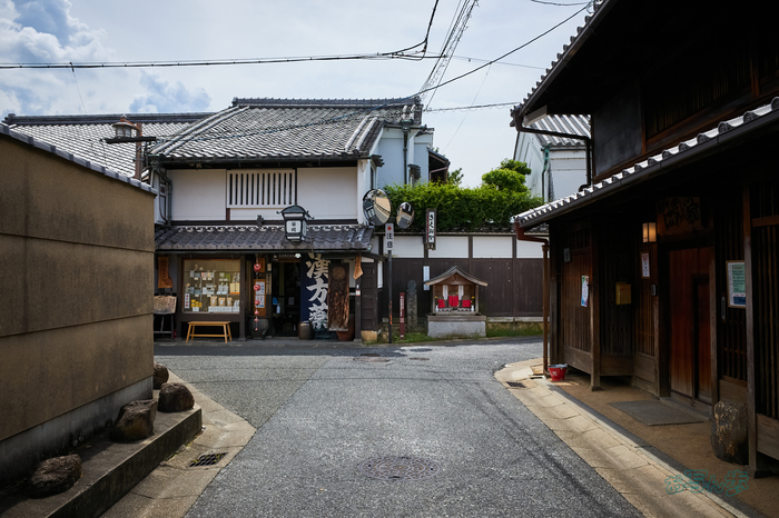 GR000421co,18 mm,F8,iso200(DNG).jpg