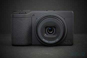 RICOH GRIV Monochrome_004.jpg