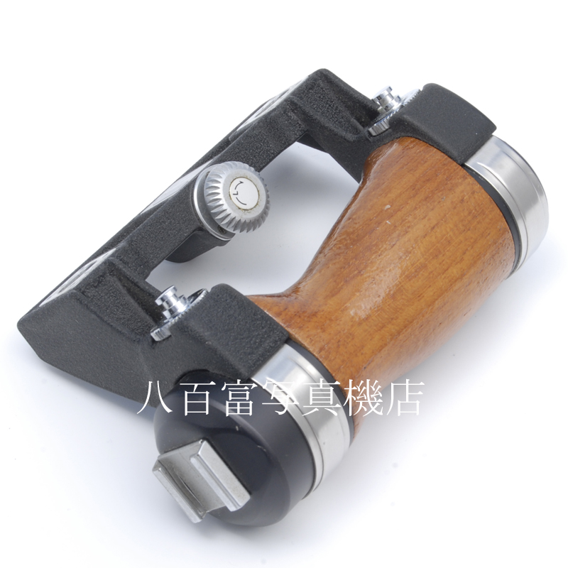 【中古】ペンタックス ハンドグリップ 6x7・67用 PENTAX 61839