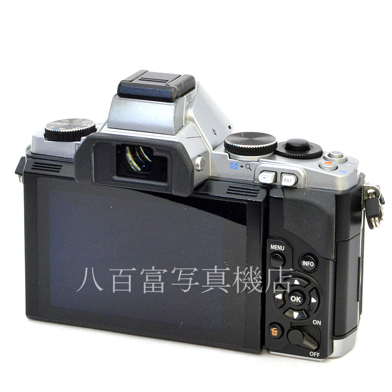 【中古】 オリンパス OM-D E-M5 ボディ シルバー OLYMPUS 中古デジタルカメラ 50871