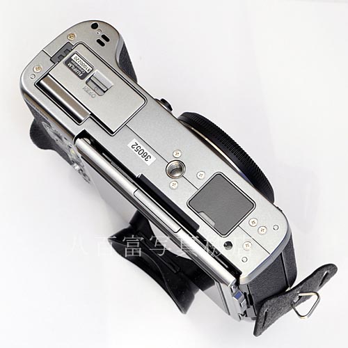 【中古】 フジフイルム X-T2 ボディ グラファイトシルバー FUJIFILM 中古カメラ　36052
