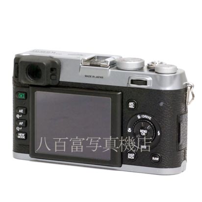 【中古】 フジ FinePix X100 シルバー FUJIFILM 中古デジタルカメラ 41987