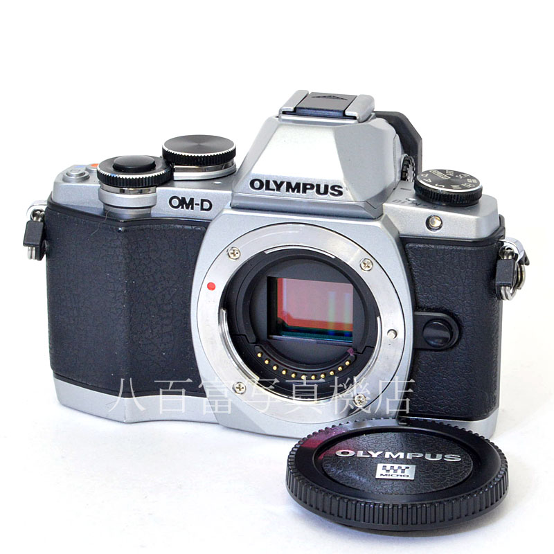 【中古】 オリンパス OM-D E-M10 ボディ  シルバー OLYMPUS 中古デジタルカメラ A47994