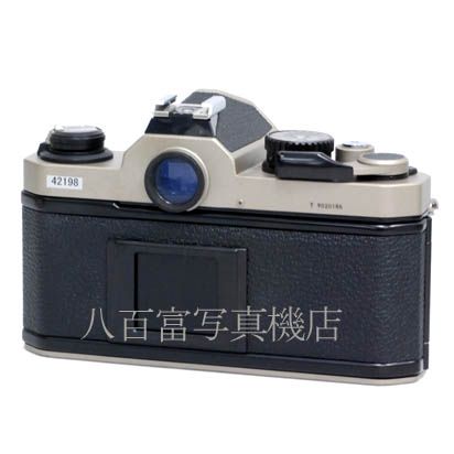 【中古】 ニコン New FM2/T ボディ Nikon 中古フイルムカメラ 42198