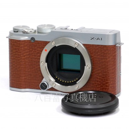 【中古】 フジ FinePix X-A1 ブラウン FUJIFILM 中古カメラ 31026